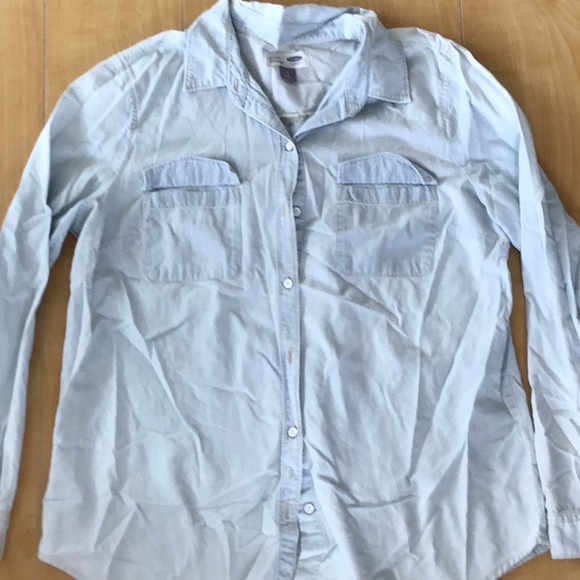 Old navy button down - Picture 1 of 2